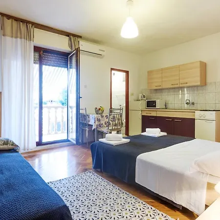 Lavita Libera Apartment Zadar