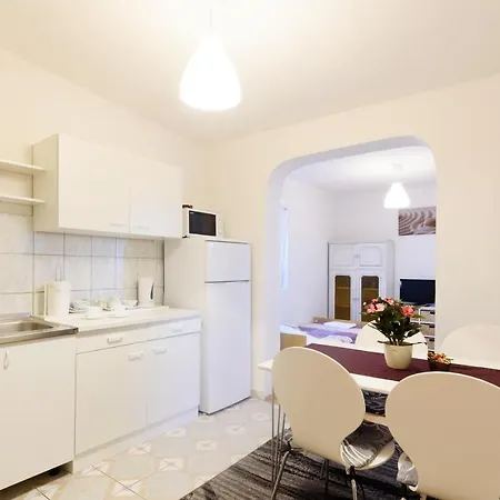 Lavita Libera Apartment *